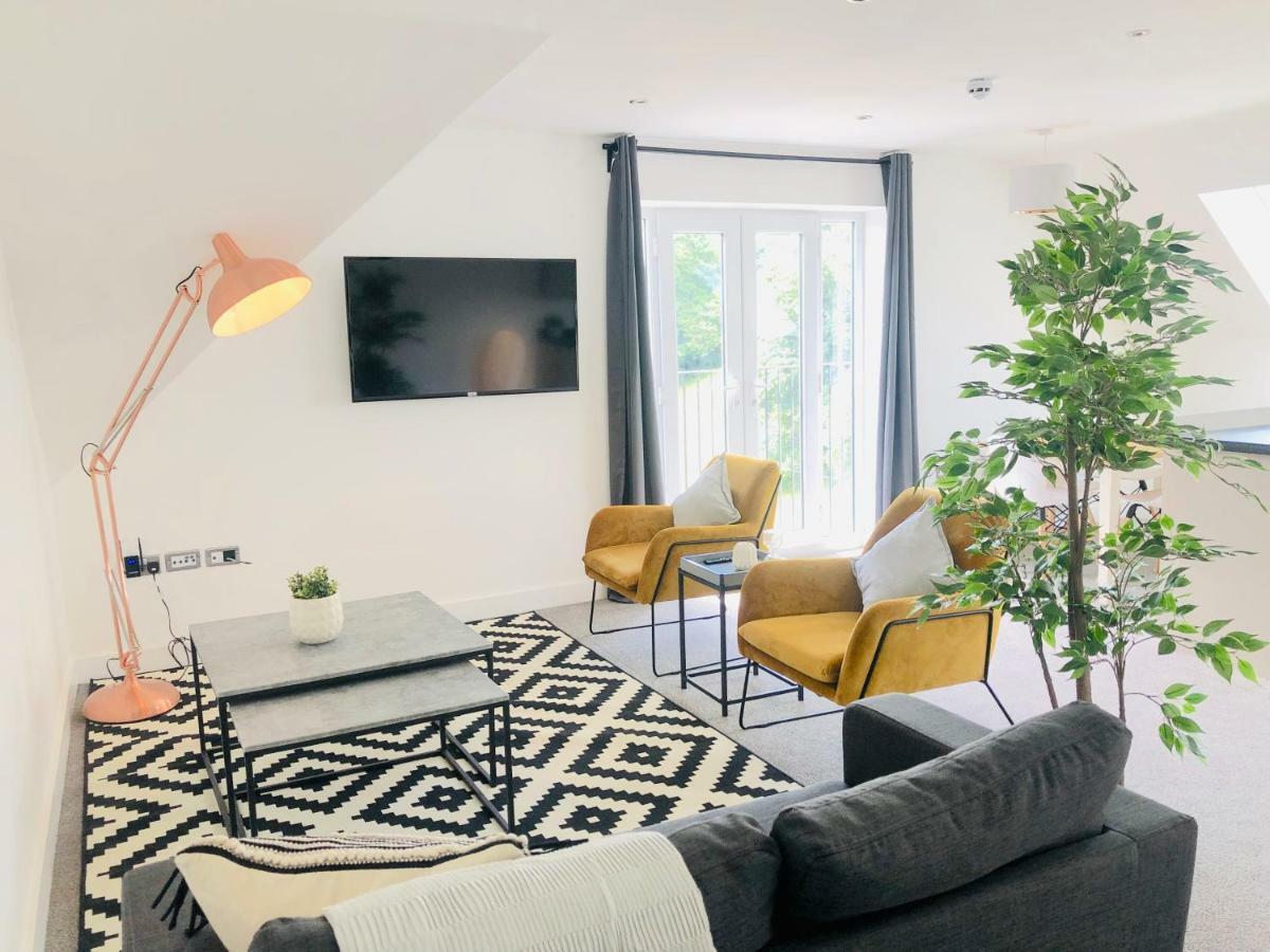 Shield Penthouse Loft - 2 Bedroom Luxe Large Apartment Sheffield Esterno foto